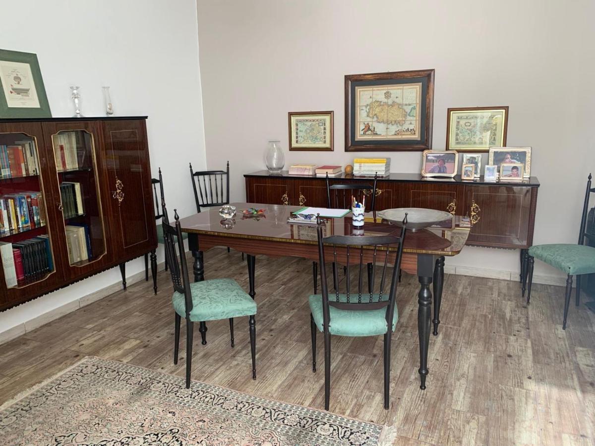 Casa Caterina In Centro Apartment Sindia Ngoại thất bức ảnh