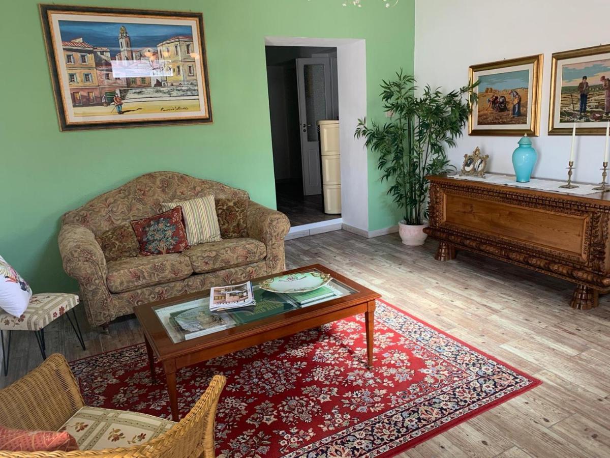 Casa Caterina In Centro Apartment Sindia Ngoại thất bức ảnh