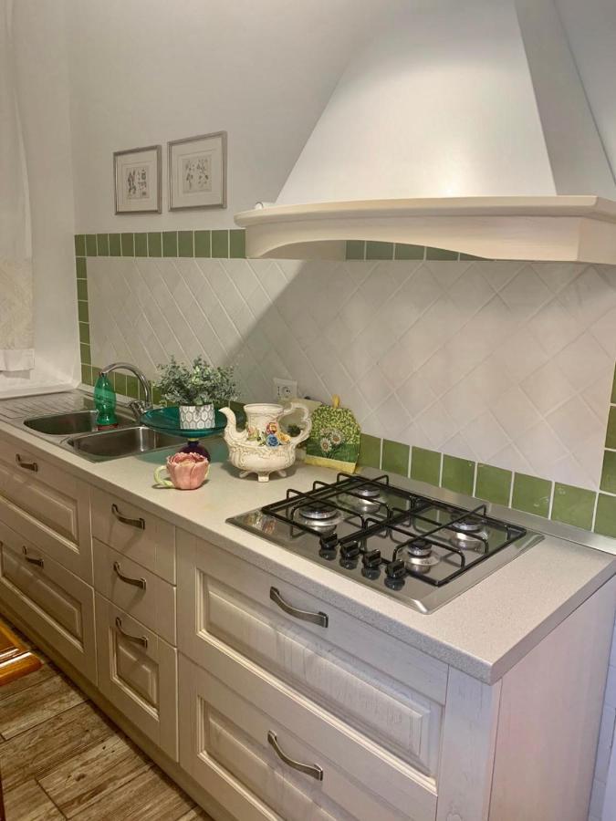 Casa Caterina In Centro Apartment Sindia Ngoại thất bức ảnh