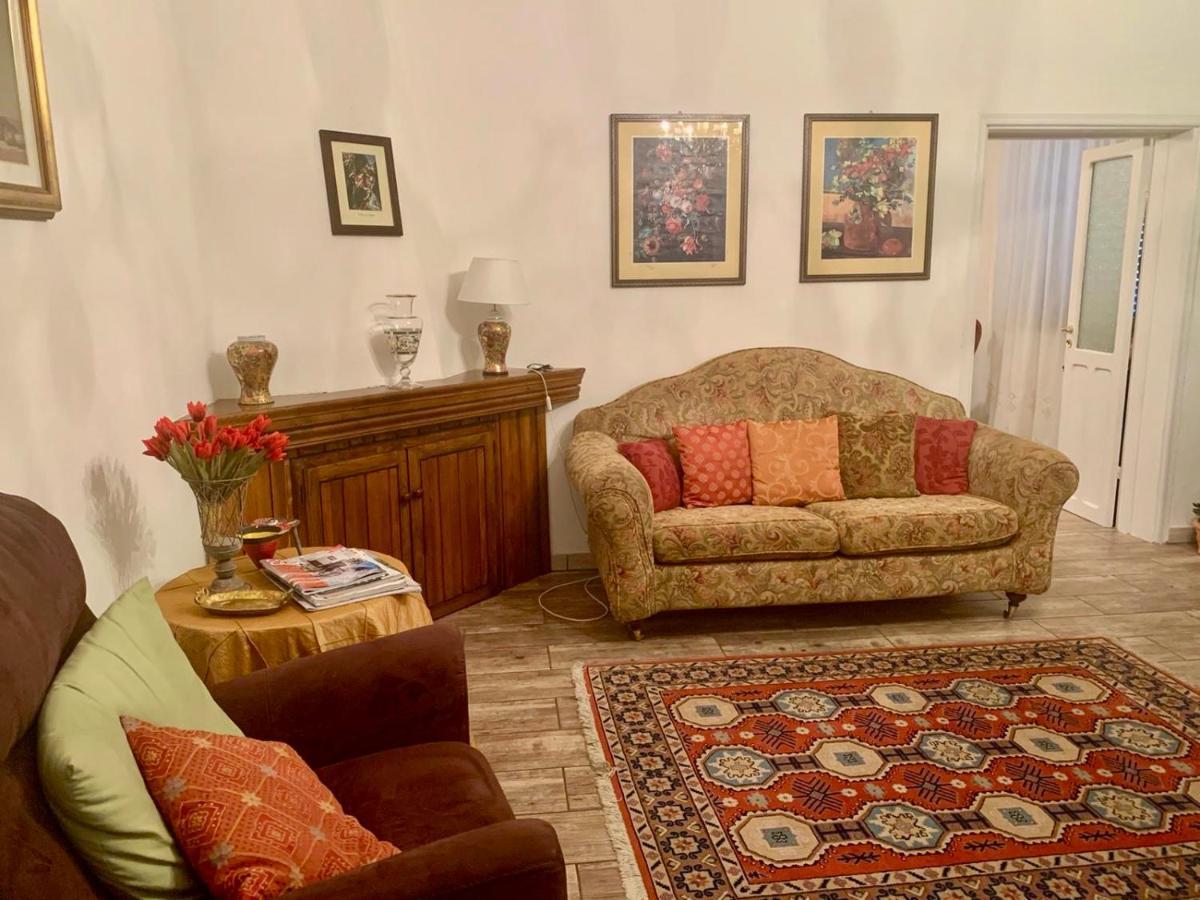 Casa Caterina In Centro Apartment Sindia Ngoại thất bức ảnh