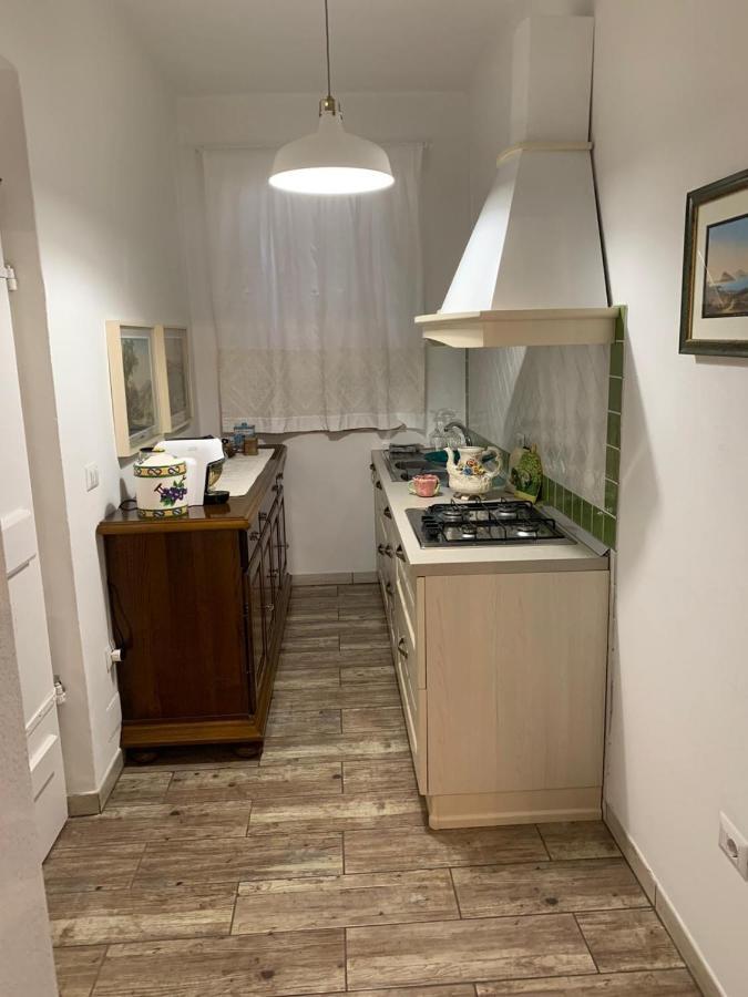 Casa Caterina In Centro Apartment Sindia Ngoại thất bức ảnh