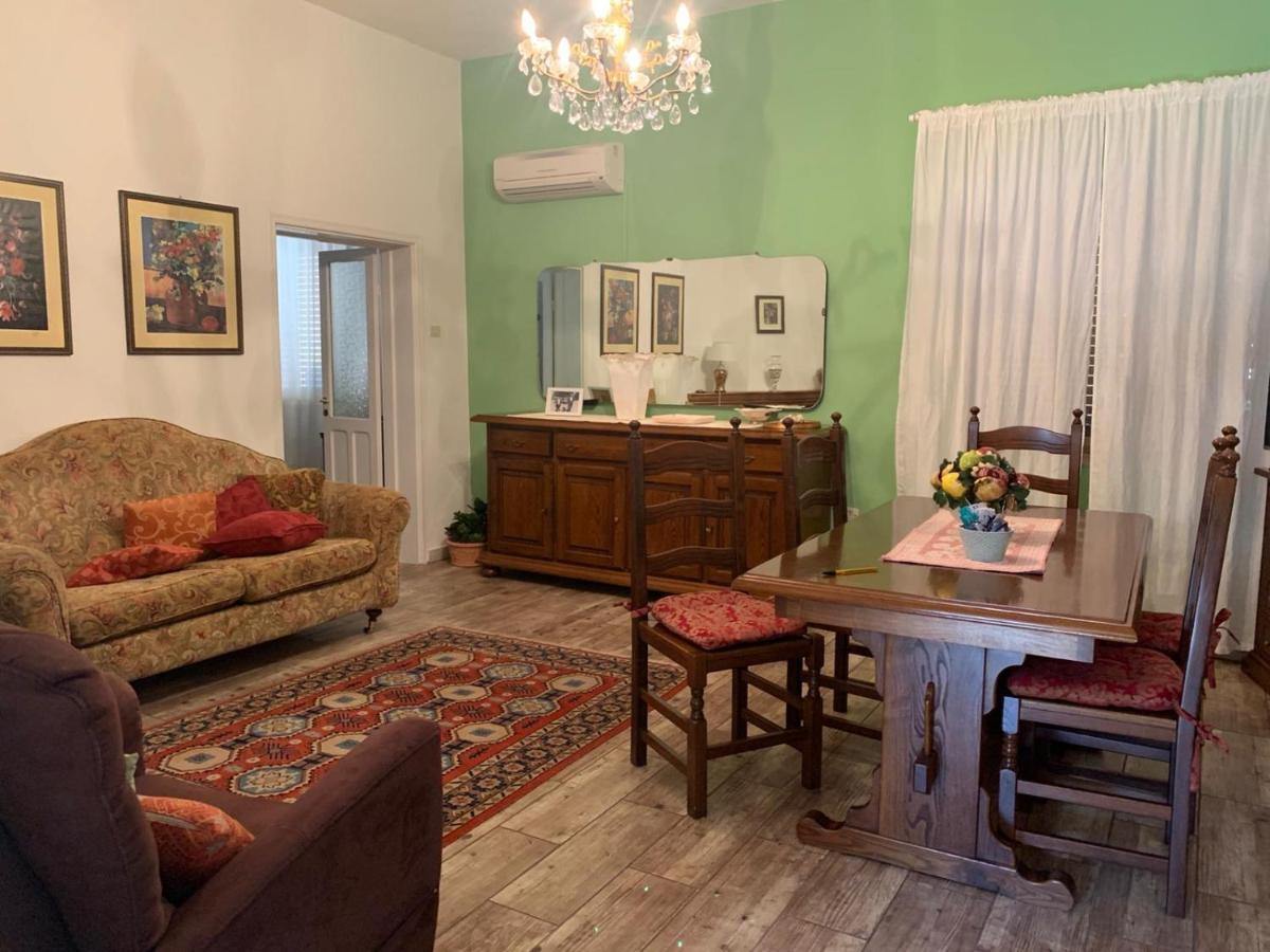 Casa Caterina In Centro Apartment Sindia Ngoại thất bức ảnh